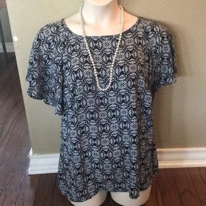 Ryan Wythe Top with Key Hole Back Opening